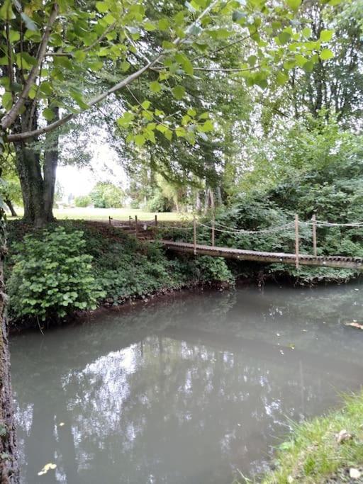 Maison De Village En Bord De Riviere Narcy Exteriér fotografie
